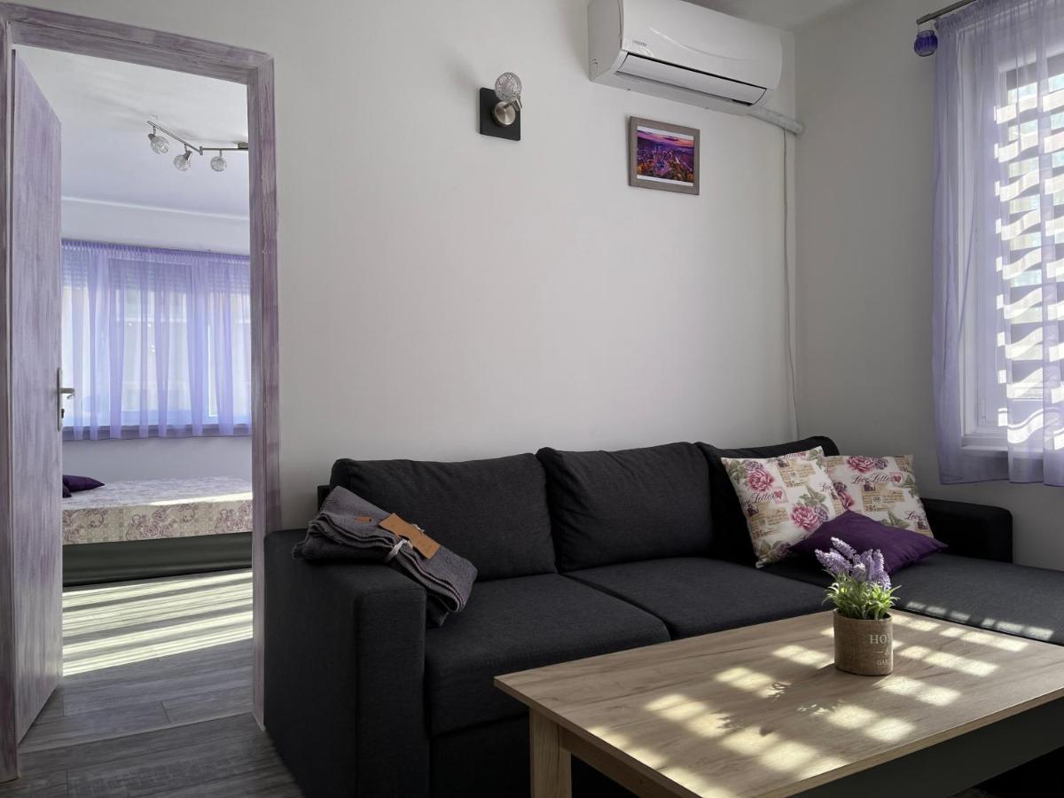 Purple Studios Βελίκο Τίρνοβο Δωμάτιο φωτογραφία